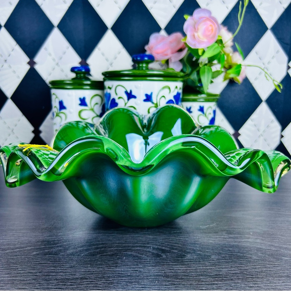 Italian Emerald Lead Crystal Centerpiece Bowl Colle Val d’Elsa White Cristal